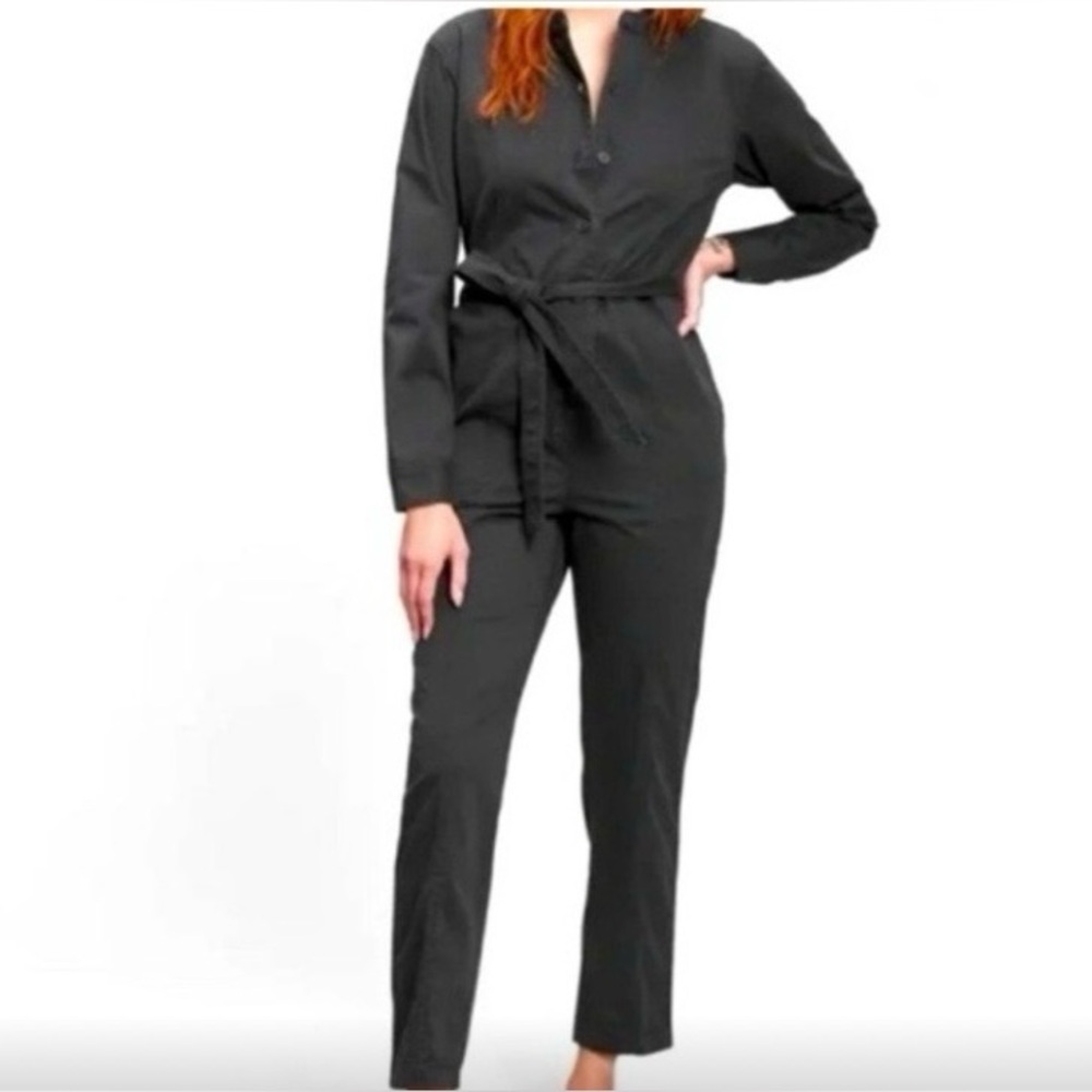 GAP Black Long-Sleeve Button Jumper Jumpsuit with Belt Sz. 6